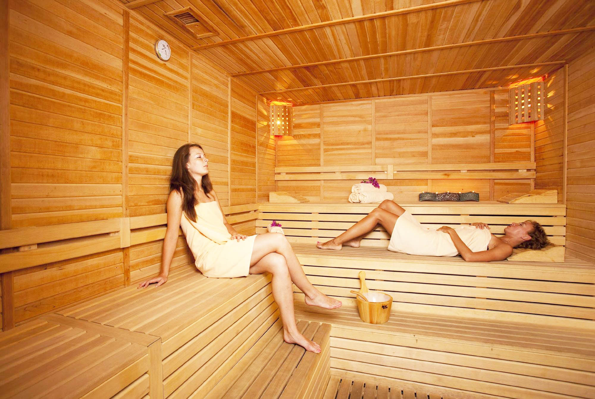 cheap resort hotels to Spend holiday with family