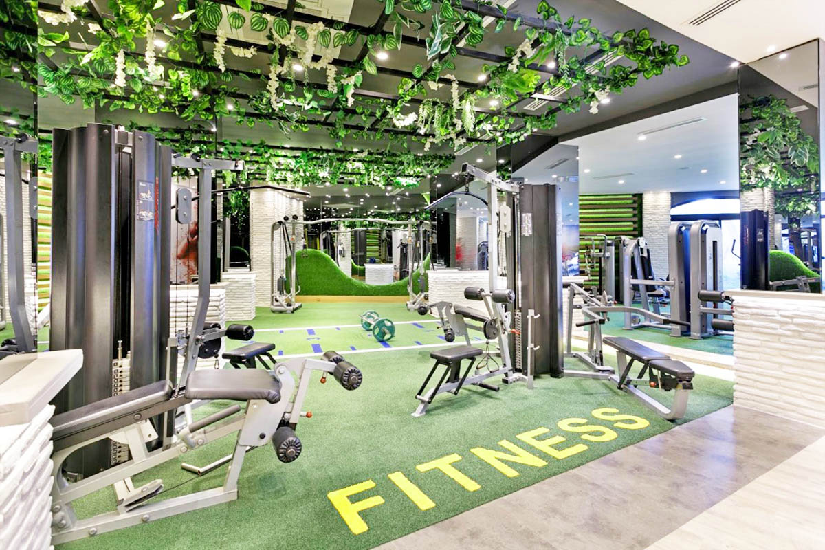 cheap resort hotels to Spend holiday with family