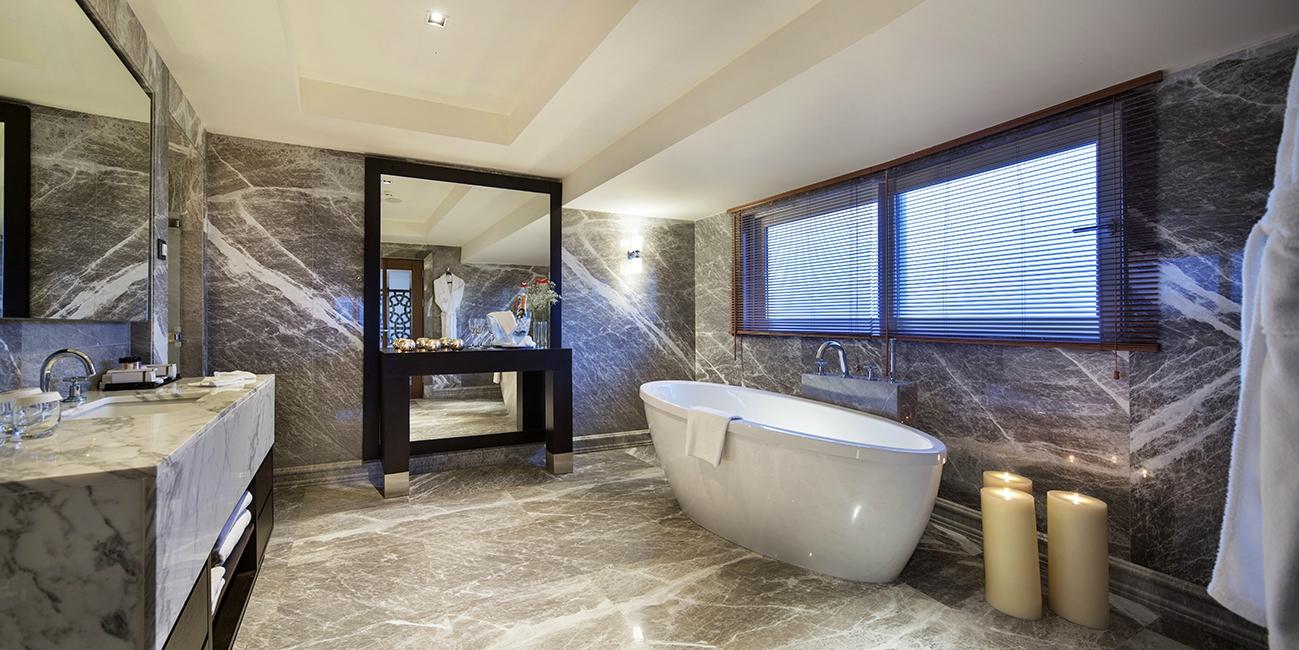 cheap resort hotels to Spend holiday with family