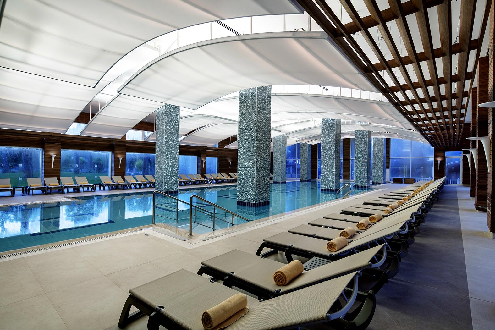 cheap resort hotels to Spend holiday with family