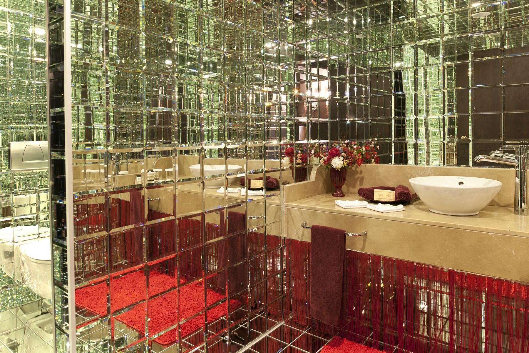 cheap resort hotels to Spend holiday with family