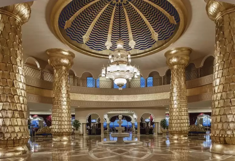 cheap resort hotels to Spend holiday with family