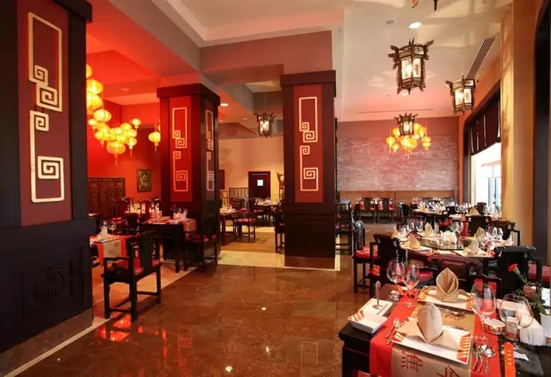 cheap resort hotels to Spend holiday with family