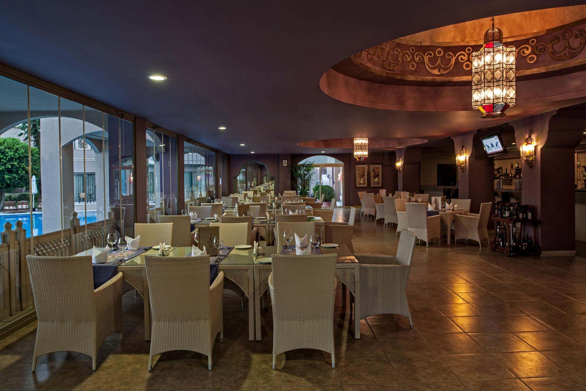 cheap resort hotels to Spend holiday with family