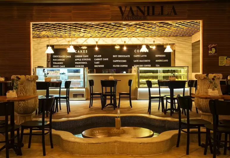 cheap resort hotels to Spend holiday with family