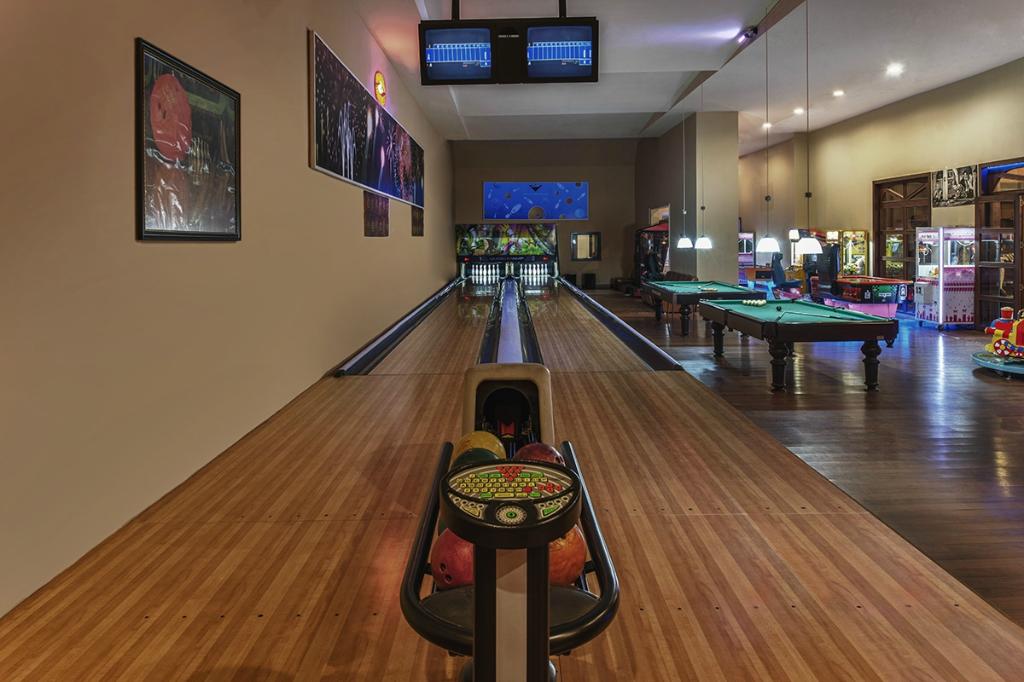 cheap resort hotels to Spend holiday with family