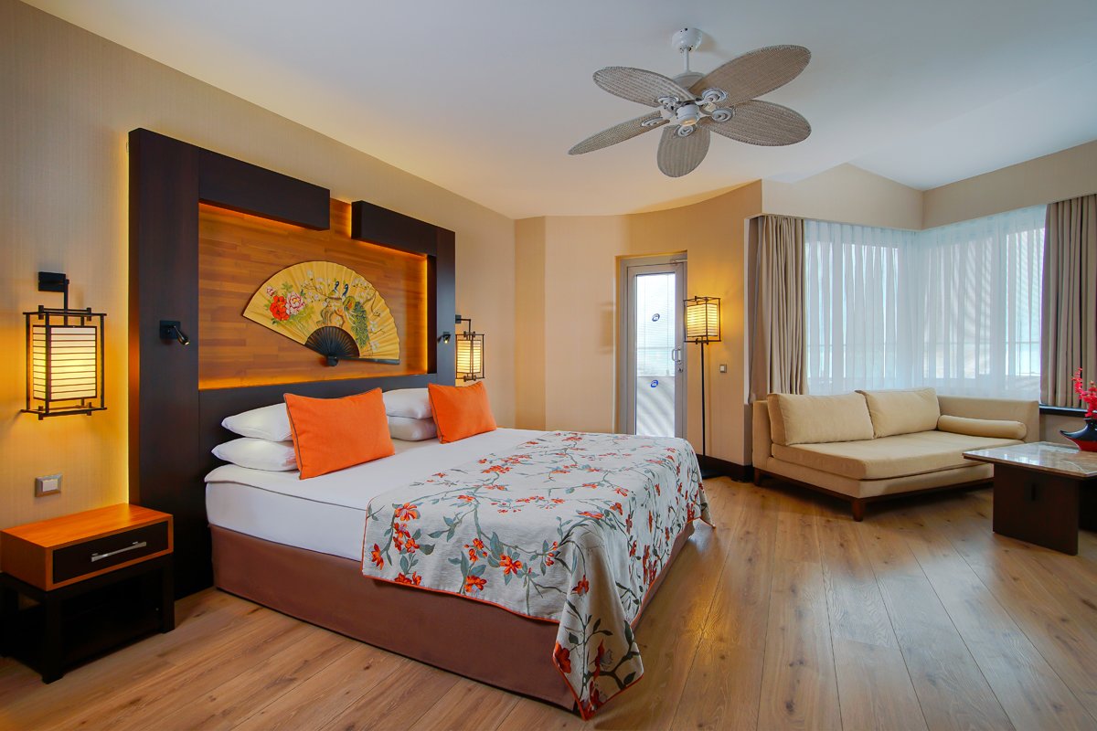 cheap resort hotels to Spend holiday with family