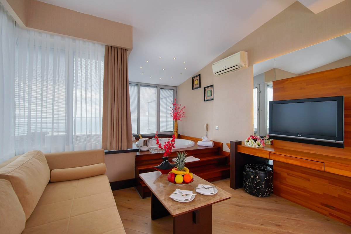 cheap resort hotels to Spend holiday with family