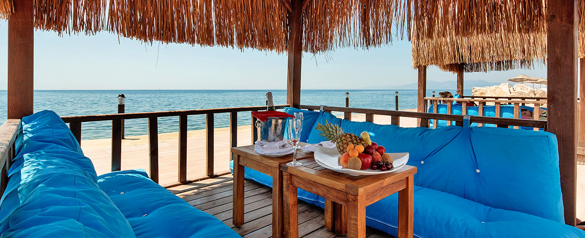 cheap resort hotels to Spend holiday with family