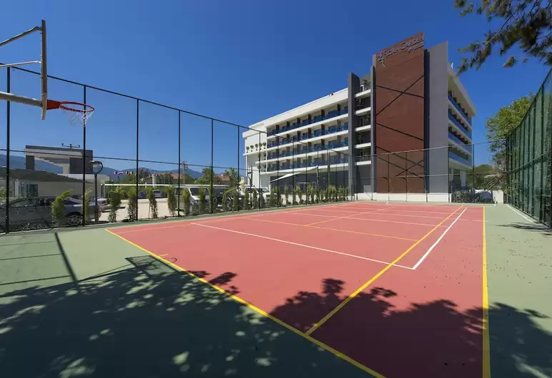 cheap resort hotels to Spend holiday with family