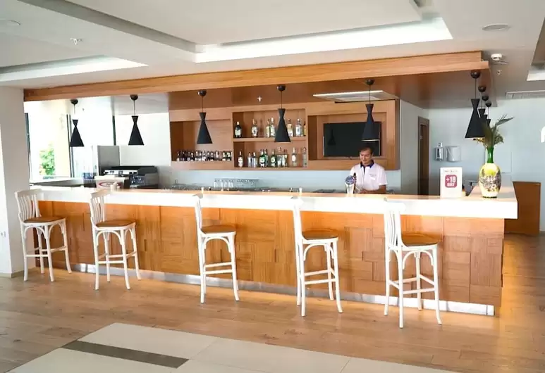 cheap resort hotels to Spend holiday with family