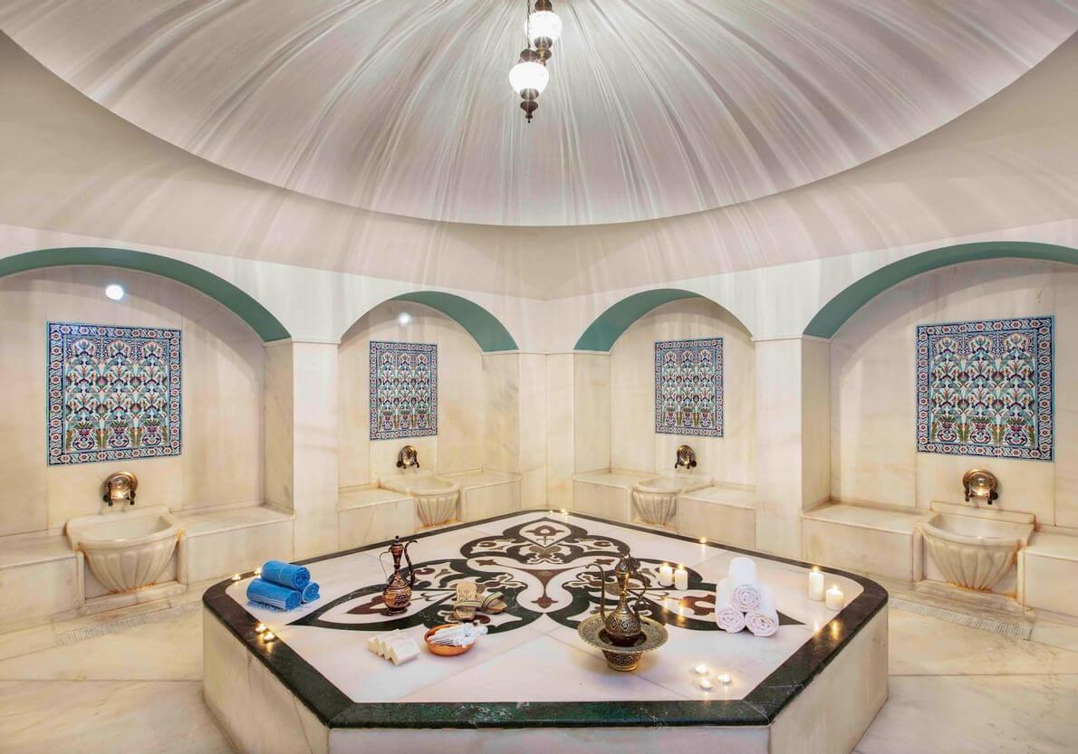 cheap resort hotels to Spend holiday with family