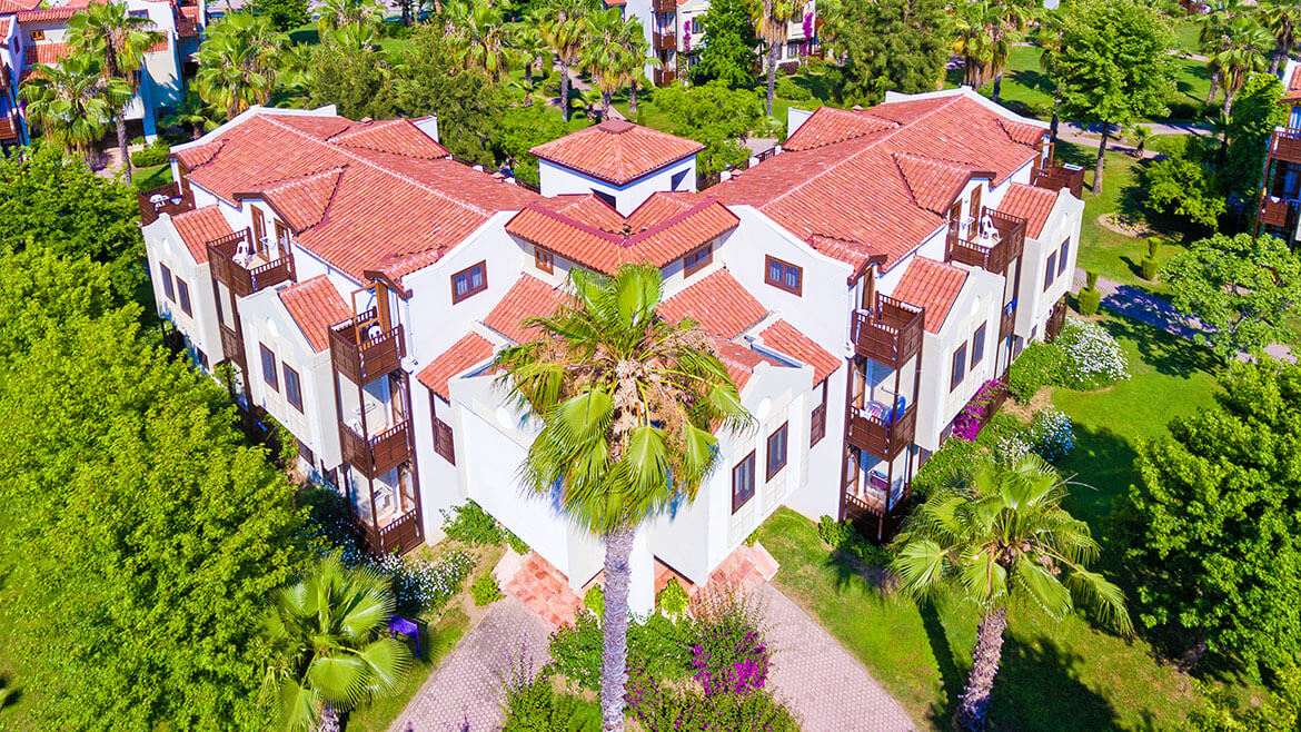 cheap resort hotels to Spend holiday with family