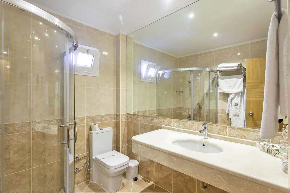 cheap resort hotels to Spend holiday with family