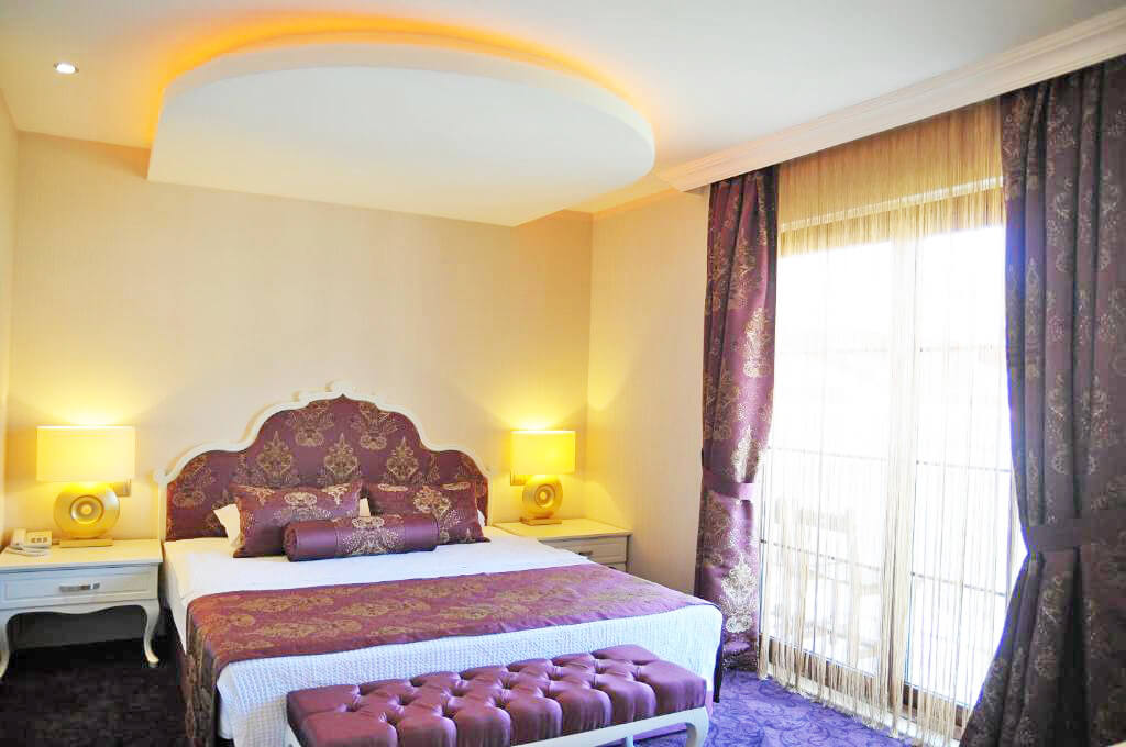 cheap resort hotels to Spend holiday with family