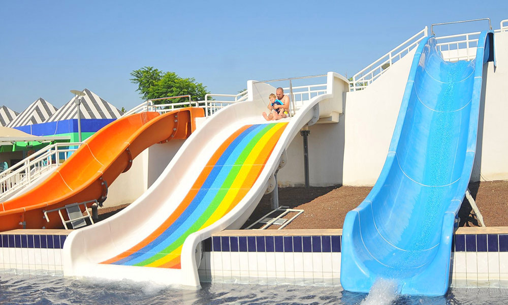 cheap resort hotels to Spend holiday with family