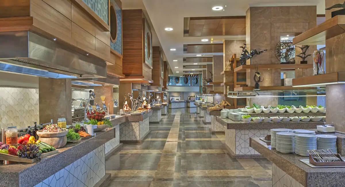 cheap resort hotels to Spend holiday with family