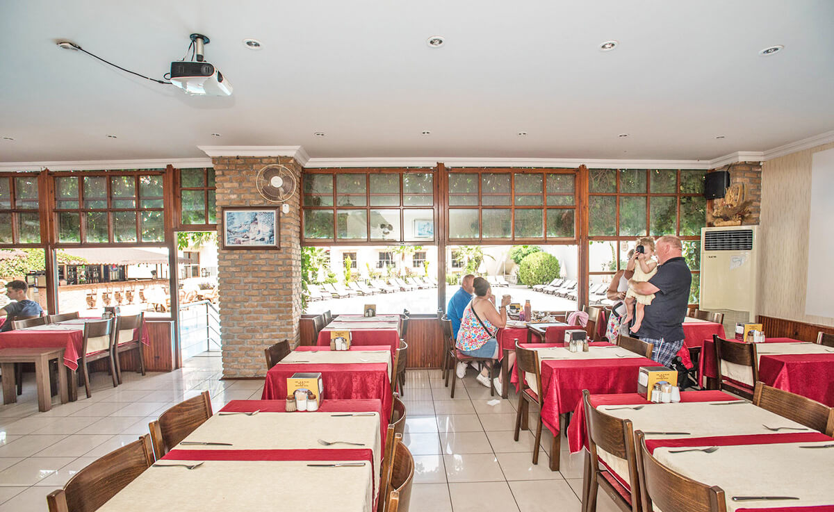 cheap resort hotels to Spend holiday with family