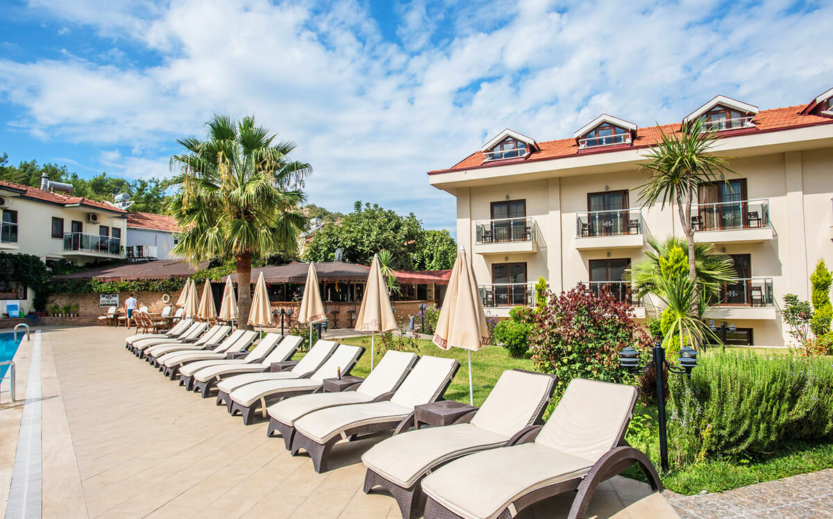 cheap resort hotels to Spend holiday with family