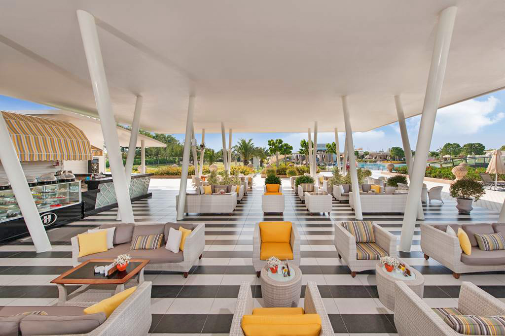 cheap resort hotels to Spend holiday with family