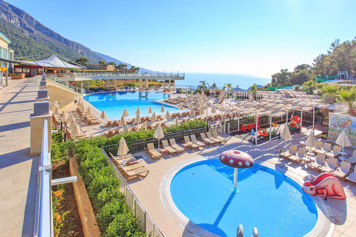 A choice of pools !!!