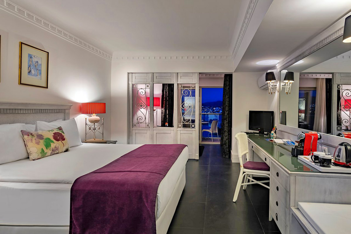 cheap resort hotels to Spend holiday with family