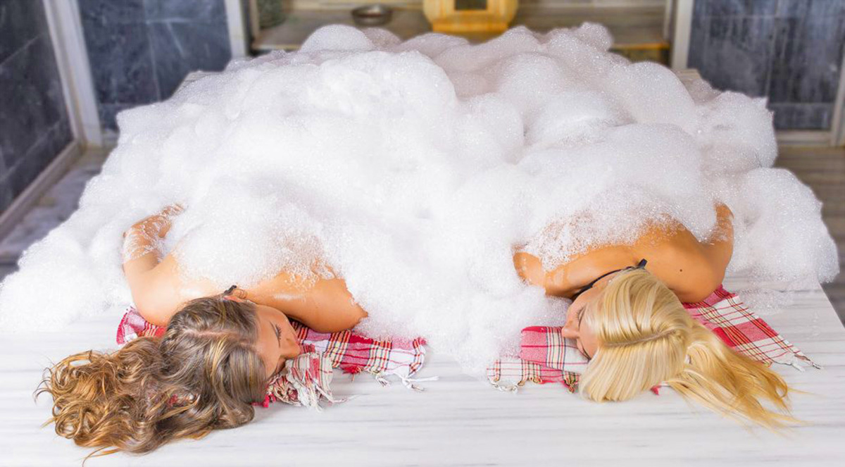 cheap resort hotels to Spend holiday with family