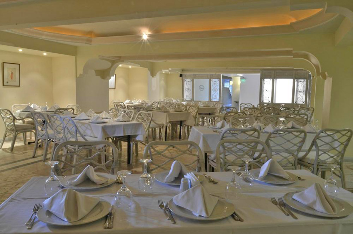 cheap resort hotels to Spend holiday with family