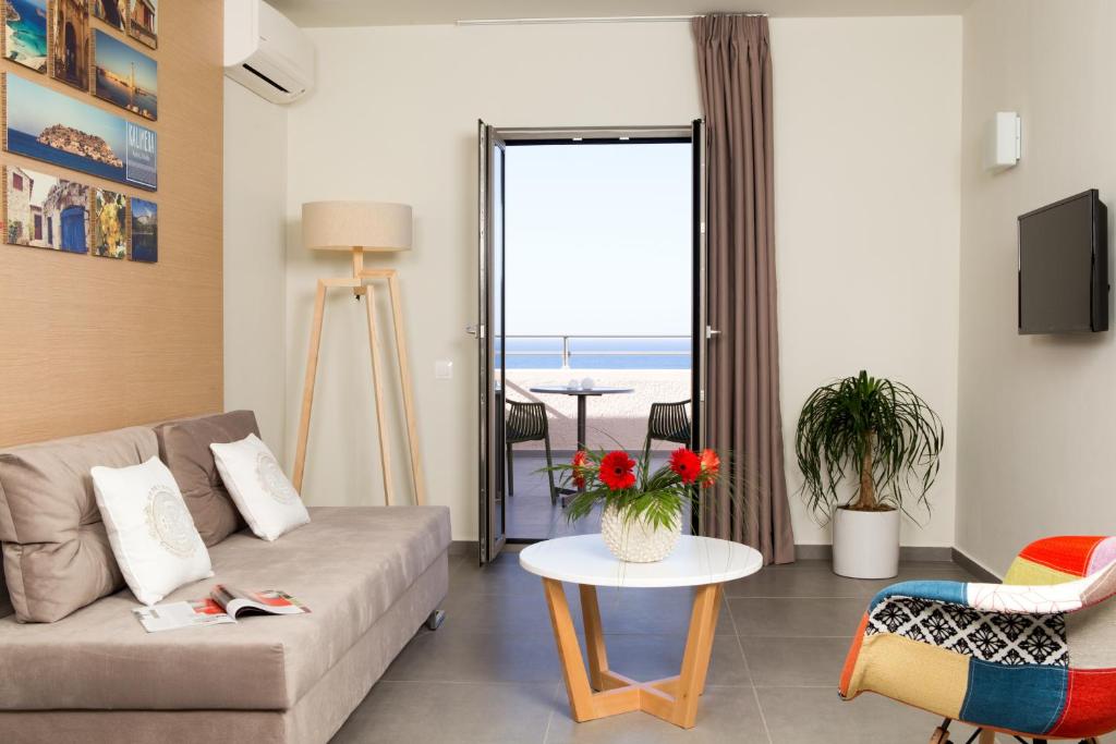 cheap resort hotels to Spend holiday with family