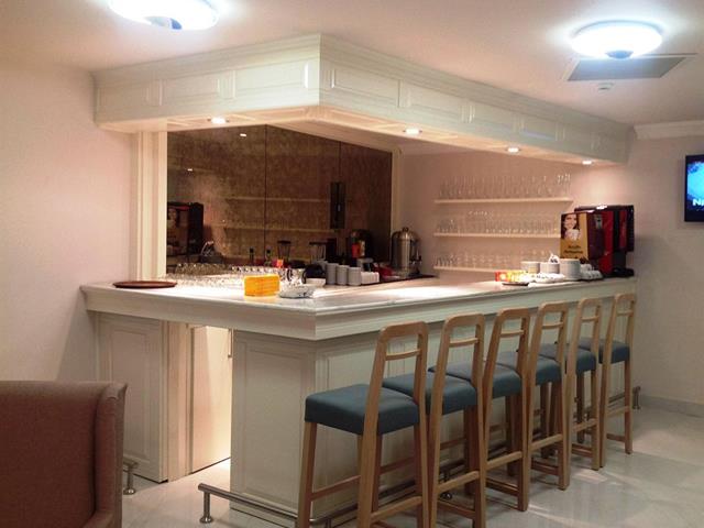 cheap resort hotels to Spend holiday with family