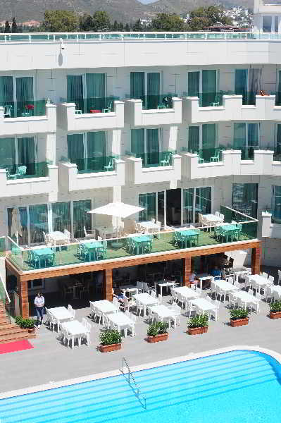 cheap resort hotels to Spend holiday with family