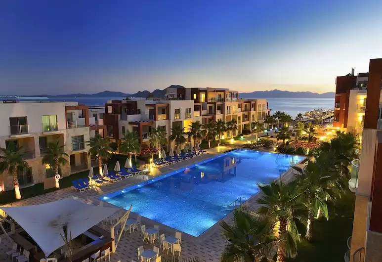 cheap resort hotels to Spend holiday with family