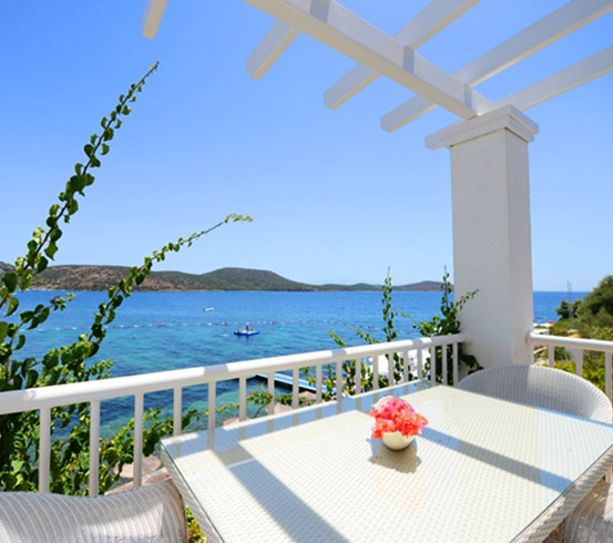 cheap resort hotels to Spend holiday with family