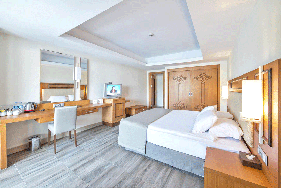 cheap resort hotels to Spend holiday with family