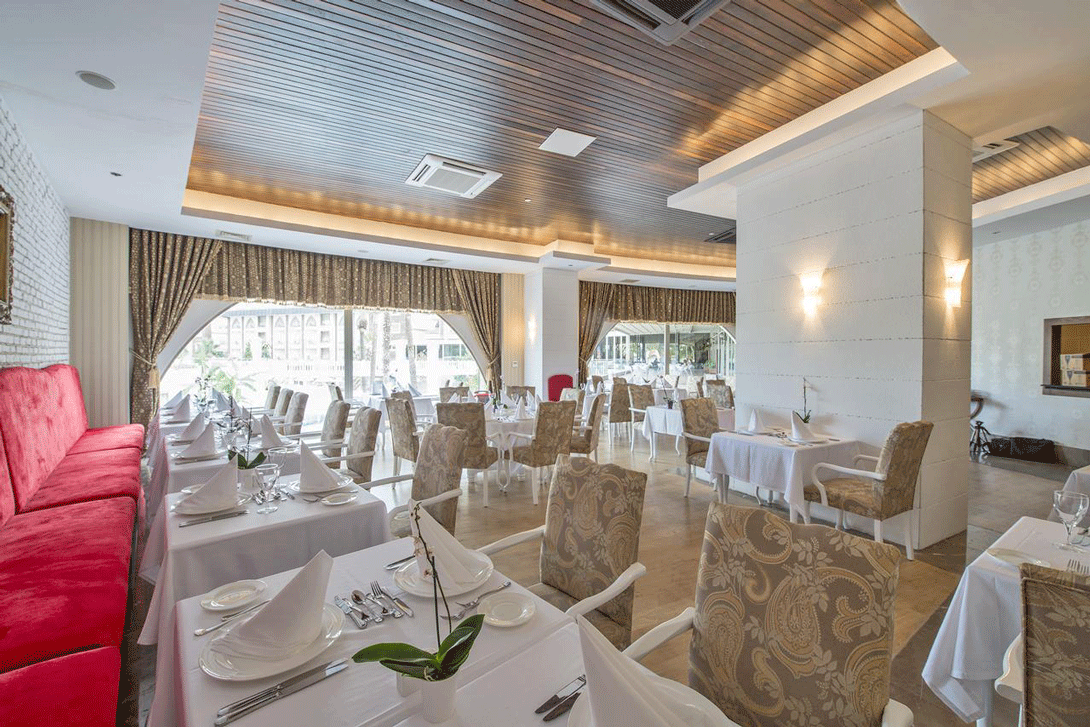 cheap resort hotels to Spend holiday with family