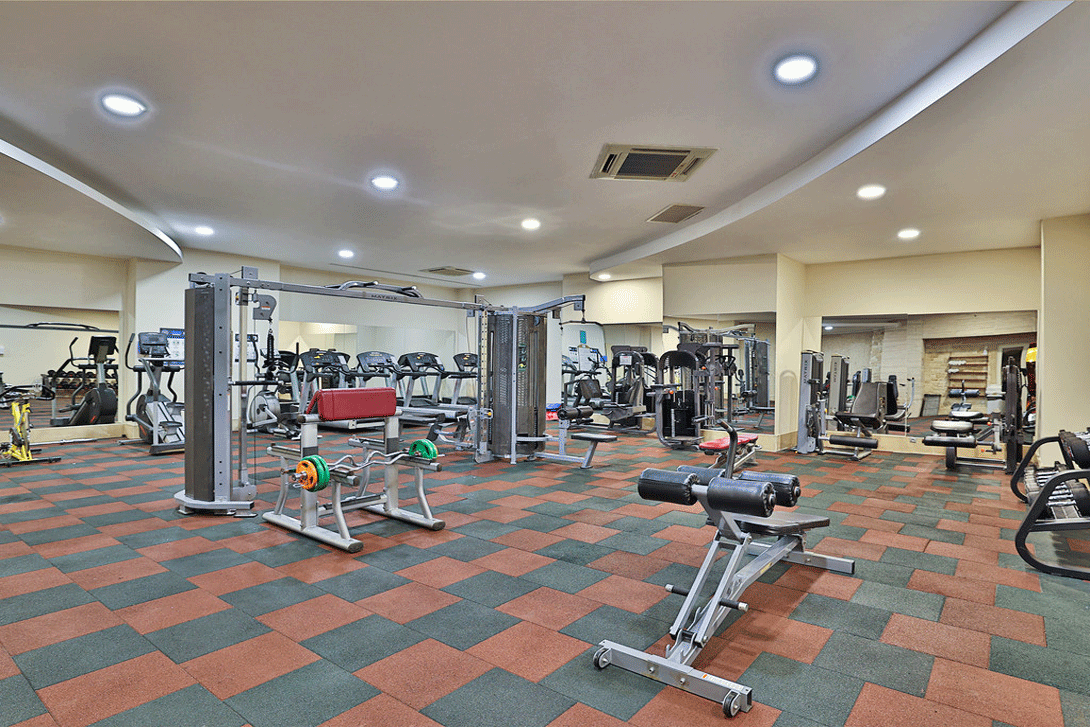 cheap resort hotels to Spend holiday with family