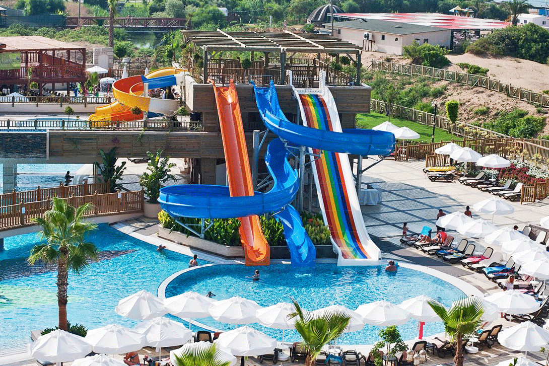 cheap resort hotels to Spend holiday with family