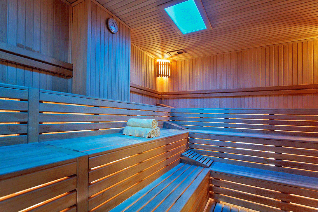 cheap resort hotels to Spend holiday with family