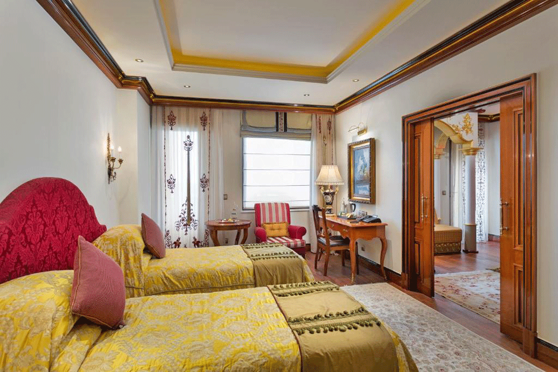 cheap resort hotels to Spend holiday with family