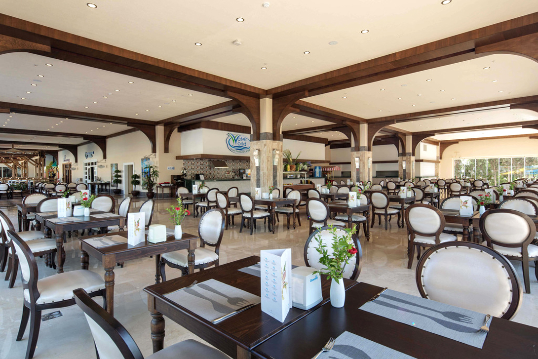 cheap resort hotels to Spend holiday with family