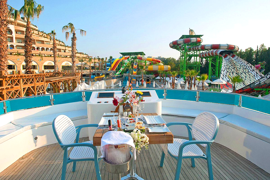 cheap resort hotels to Spend holiday with family