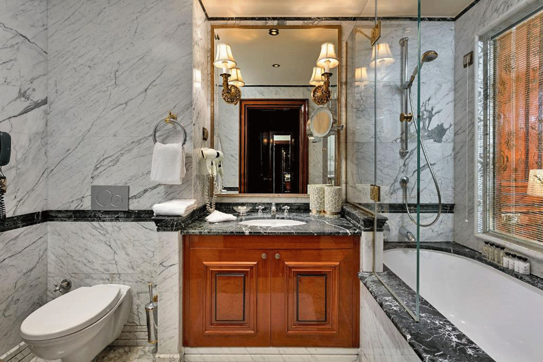 cheap resort hotels to Spend holiday with family