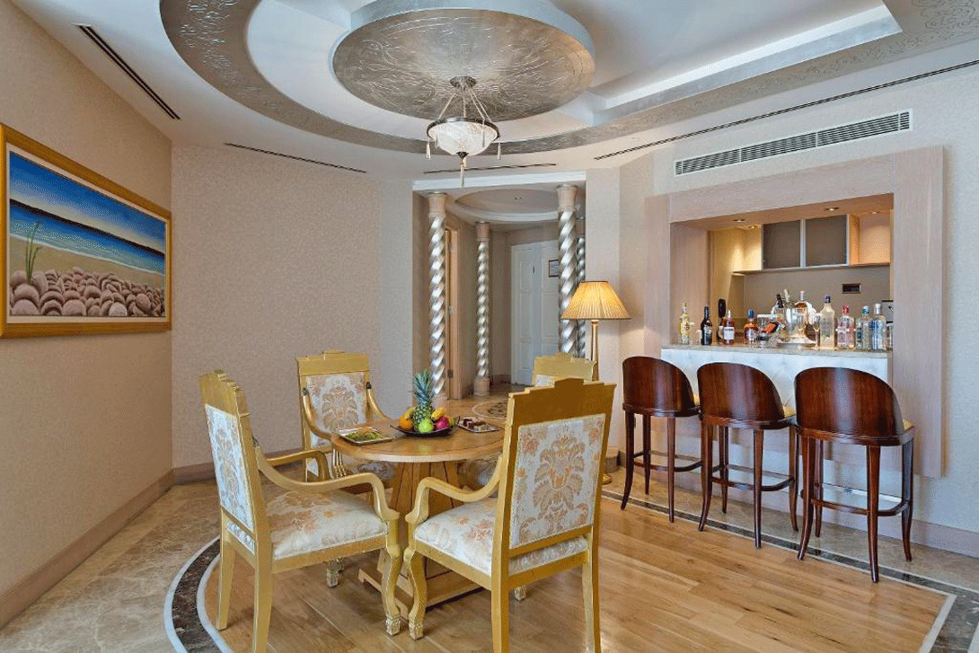 cheap resort hotels to Spend holiday with family