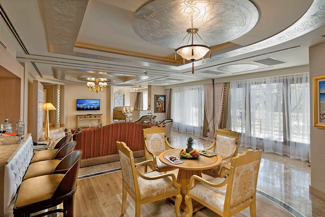 cheap resort hotels to Spend holiday with family