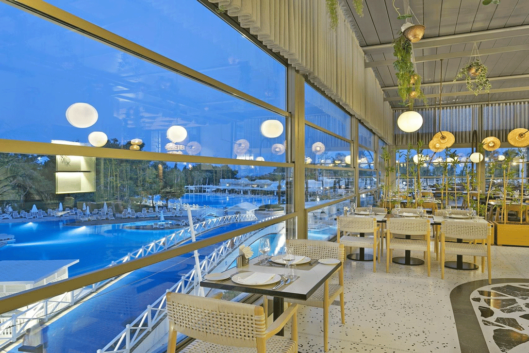 cheap resort hotels to Spend holiday with family