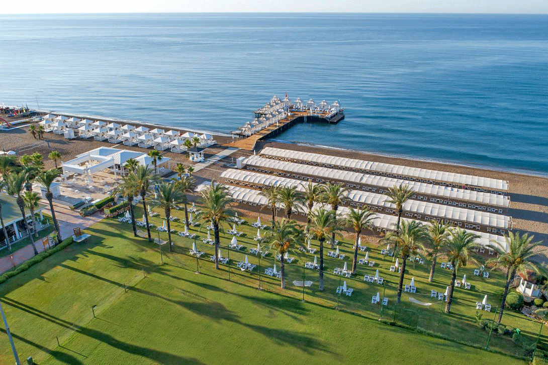 cheap resort hotels to Spend holiday with family