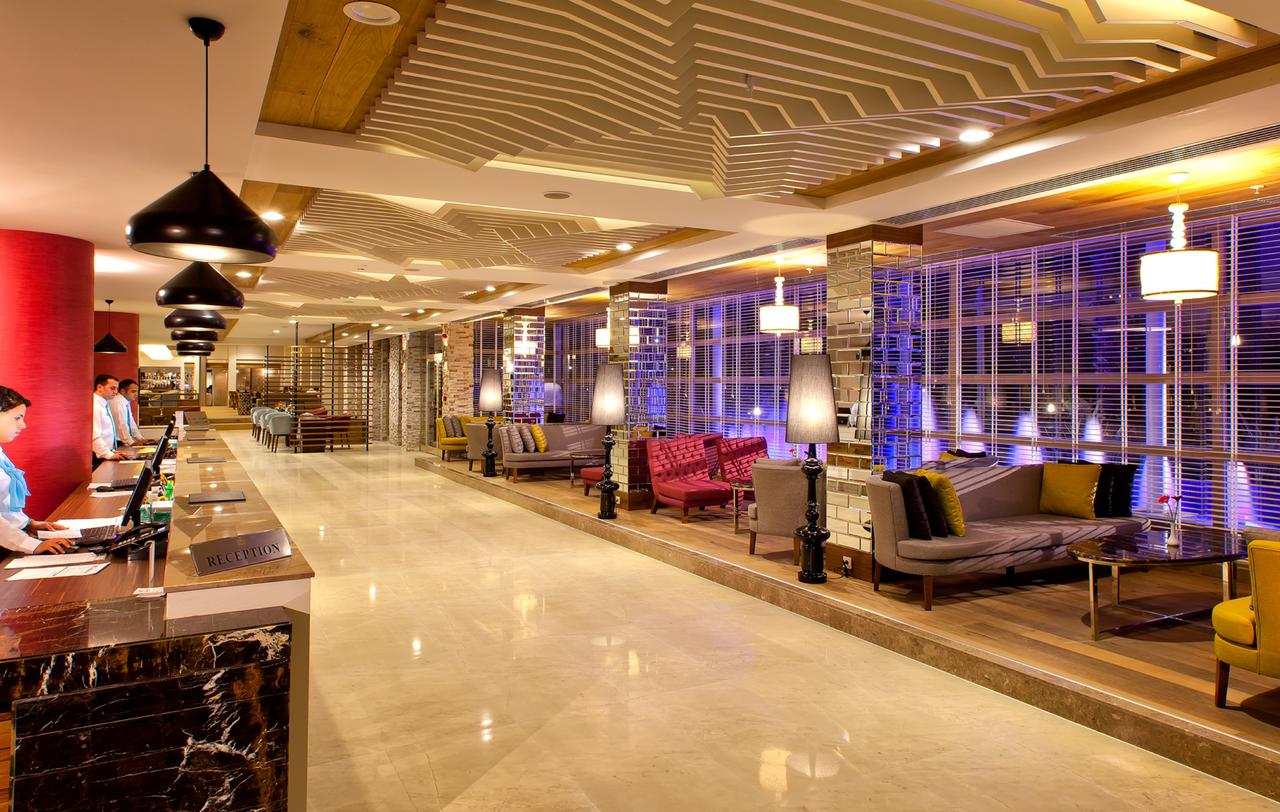 cheap resort hotels to Spend holiday with family