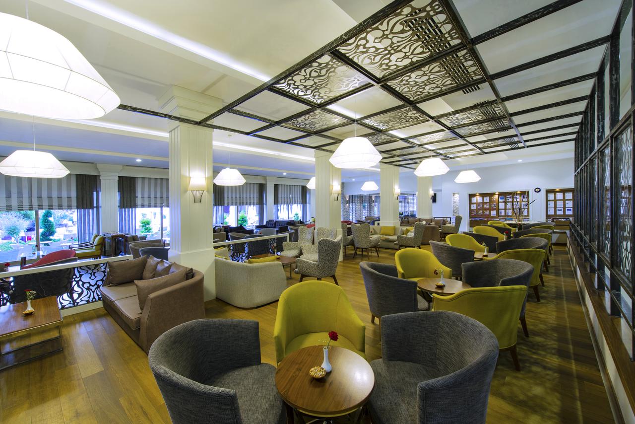 cheap resort hotels to Spend holiday with family