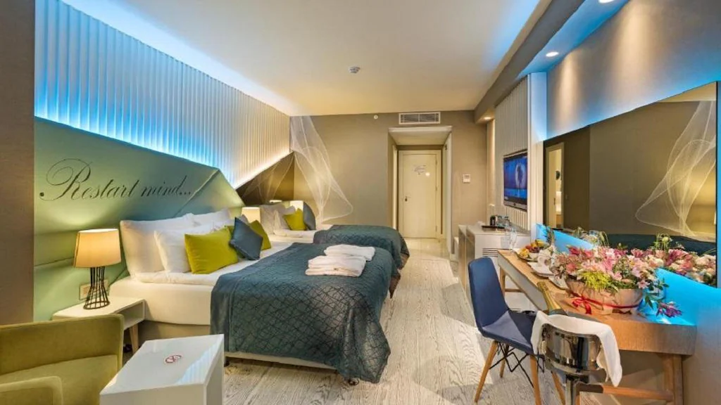 cheap resort hotels to Spend holiday with family