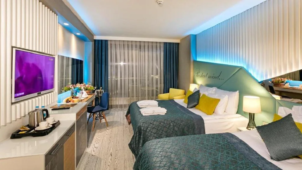 cheap resort hotels to Spend holiday with family